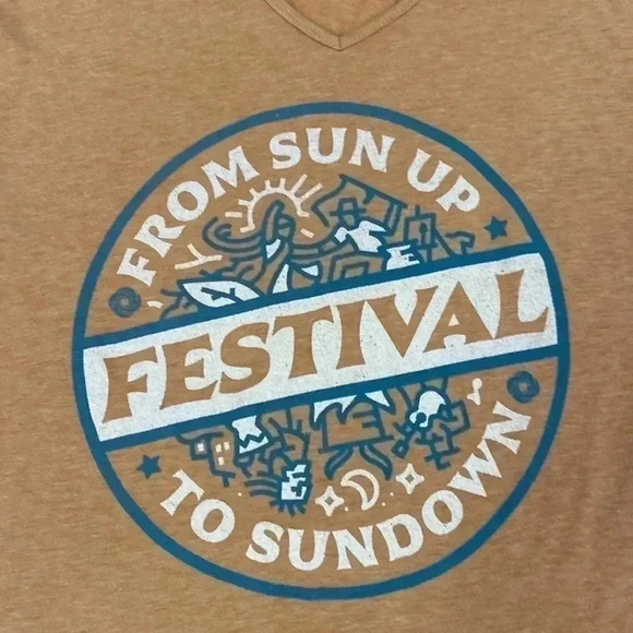 Graphic tank - Picture 2 of 6